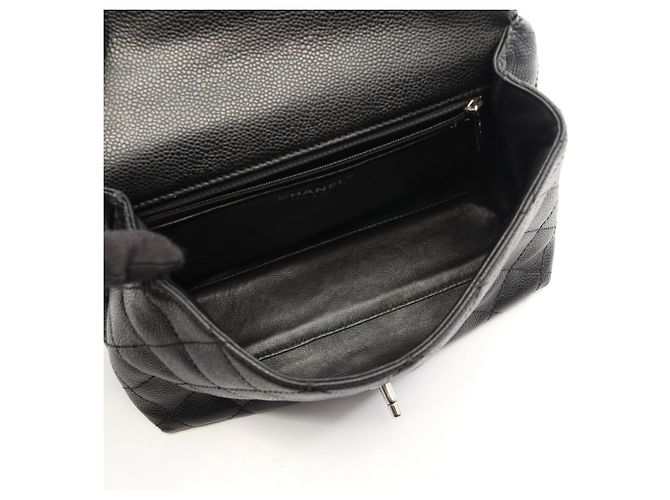 Timeless Borsa Chanel Matelassé in pelle di vitello martellata nera Nero - vista 3