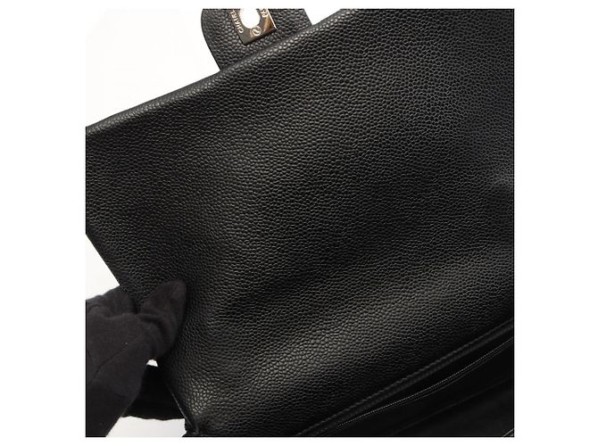 Timeless Borsa Chanel Matelassé in pelle di vitello martellata nera Nero - vista 6