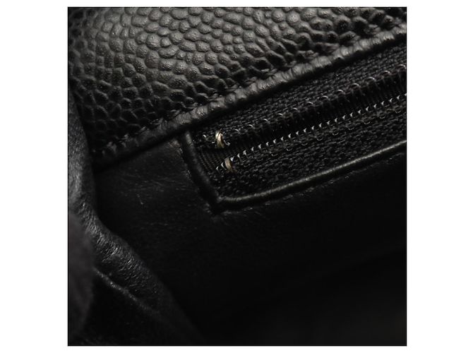 Timeless Borsa Chanel Matelassé in pelle di vitello martellata nera Nero - vista 9