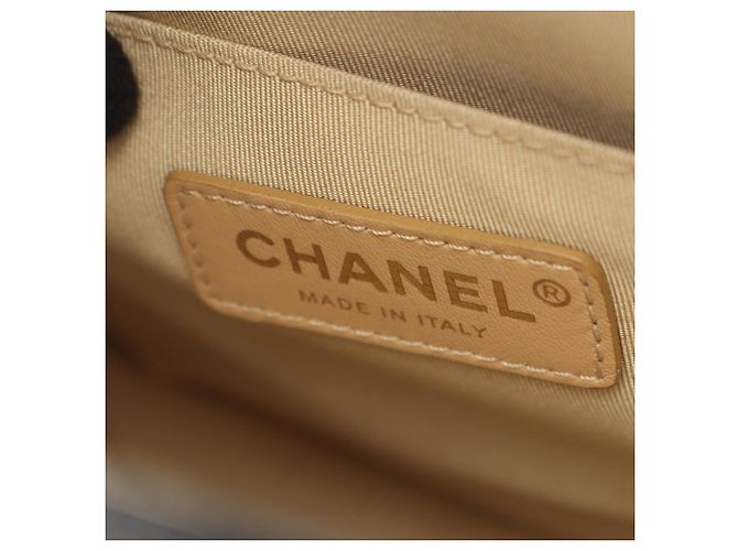 Borsa a tracolla 2-Way Chanel Matelassé Round Nero - vista 4