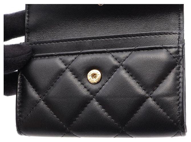 Tarjetero de piel negra matelassé Chanel Negro - vista 7