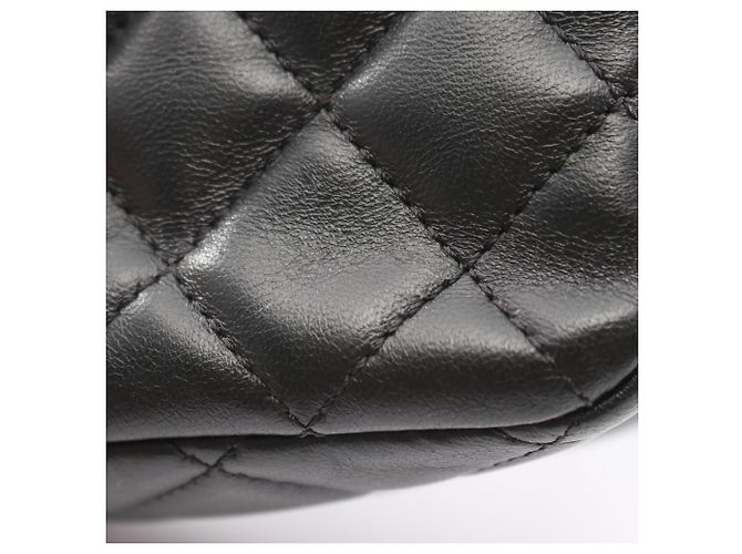 Chanel Mini Matelassé Frill Schultertasche Schwarz - Ansicht 6