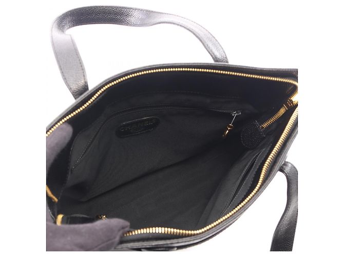Borsa Tote Chanel in pelle di vitello martellata nera Nero - vista 3