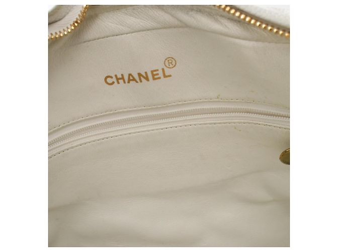 Borsa a Spalla Chanel Matelassé Coco Ball Bianco - vista 12