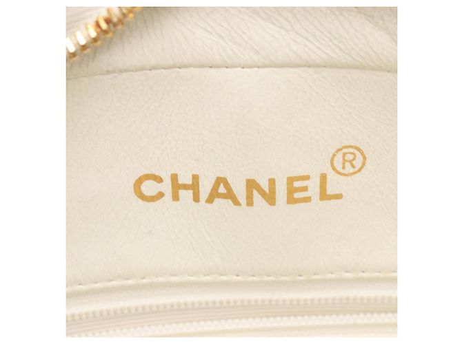 Borsa a Spalla Chanel Matelassé Coco Ball Bianco - vista 4