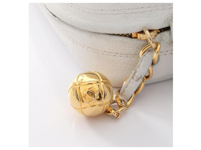 Borsa a Spalla Chanel Matelassé Coco Ball Bianco - vista 6