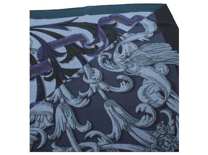 Hermès Foulard Hermes Carre Geant 140 LE MORS A LA CONETABLE Multicolore Blu navy - vista 6
