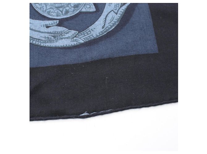Hermès Foulard Hermes Carre Geant 140 LE MORS A LA CONETABLE Multicolore Blu navy - vista 7