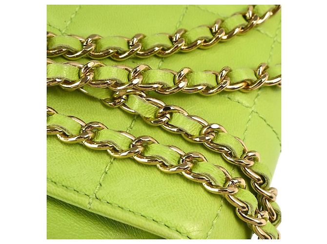 Chanel Chocolate Bar Mademoiselle Lock Chain Quilted velvet Grün - Ansicht 3