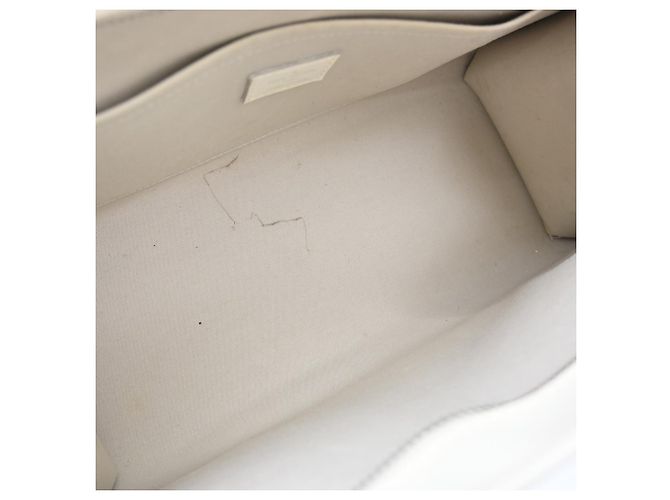 Louis Vuitton Madeleine Epi Leather PM Bianco - vista 3