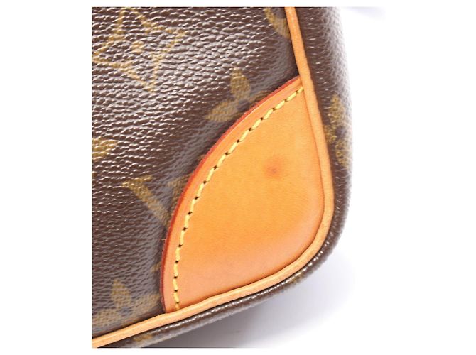 Borsa a Spalla Louis Vuitton Danube Marrone - vista 7