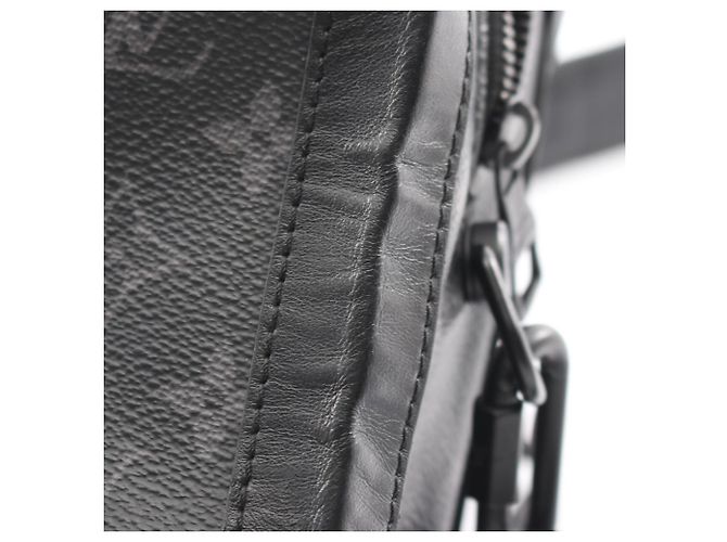 Borsa a tracolla Soft Trunk Louis Vuitton Nero Monogramma - vista 10