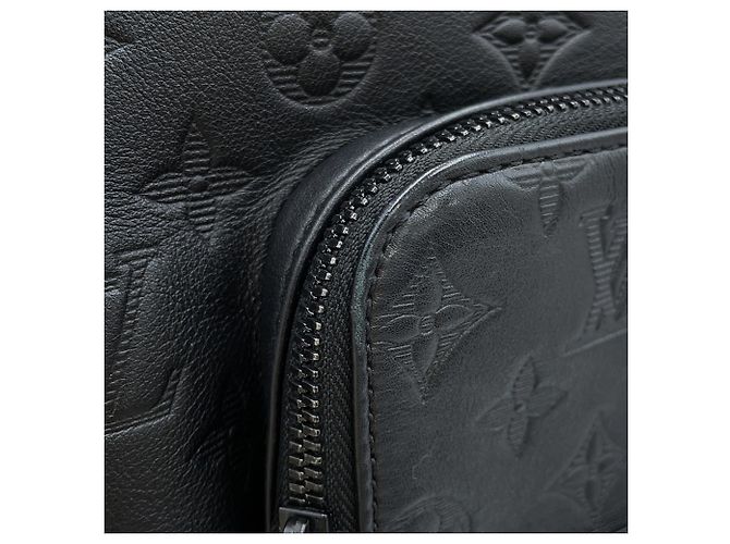 Borsa a tracolla Louis Vuitton Monogram Shadow Racer Nero Monogramma - vista 13