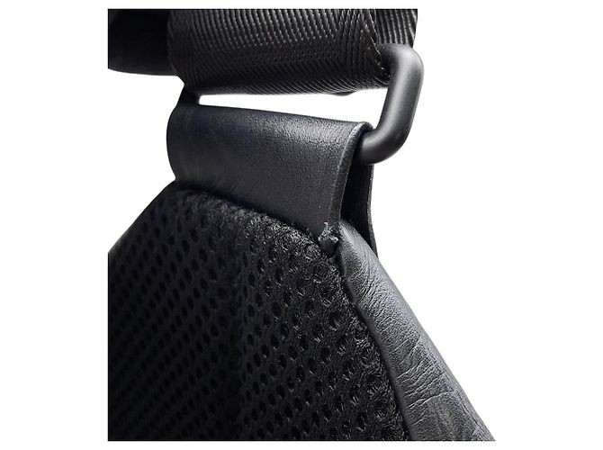 Borsa a tracolla Louis Vuitton Monogram Shadow Racer Nero Monogramma - vista 7