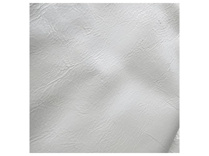 Prada Dunkle Mini Lederhandtasche Weiß - Ansicht 9