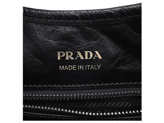 Borsa a tracolla in pelle nera Prada Nero - vista 16