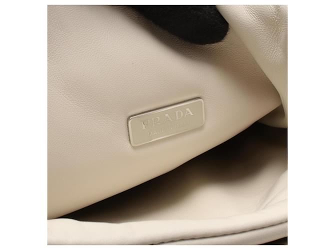 Prada Soft Padded Tote Bag Weiß - Ansicht 4