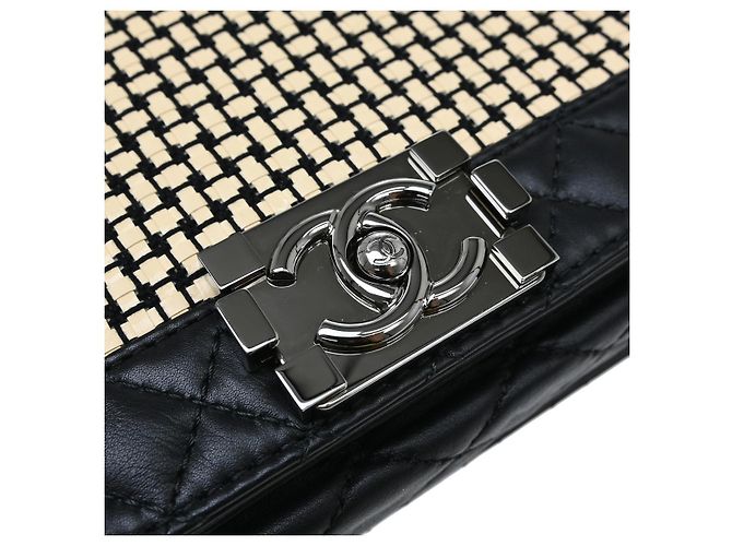 Chanel Reverso Boy Flap in pelle di vitello intrecciata Old Medium Nero - vista 7