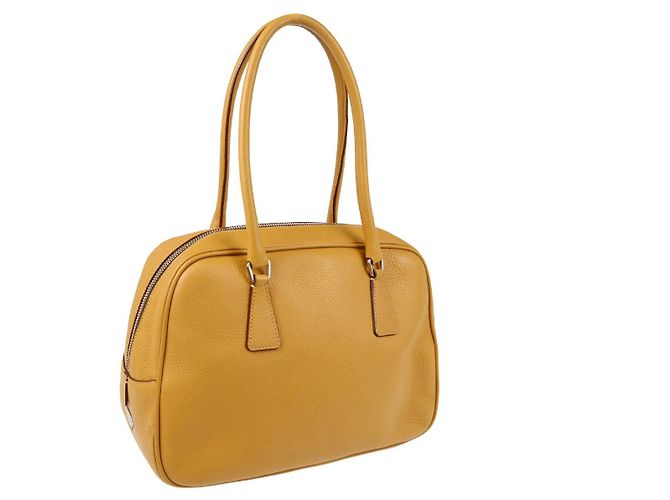 Prada Bauletto en cuir Saffiano Medium Beige - vue 2
