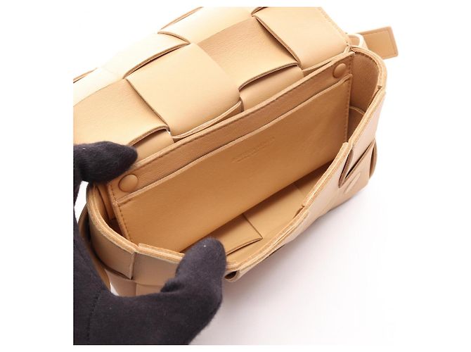 Borsa a tracolla Cassette Bottega Veneta Beige - vista 3