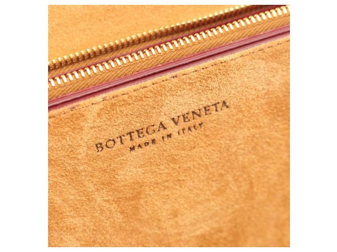 Borsa a mano in pelle Bordeaux Classico Bottega Veneta Bordò - vista 4