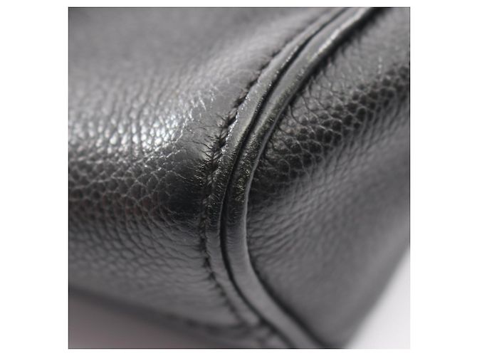 Borsa Louis Vuitton Saint Germain BB Nero - vista 6