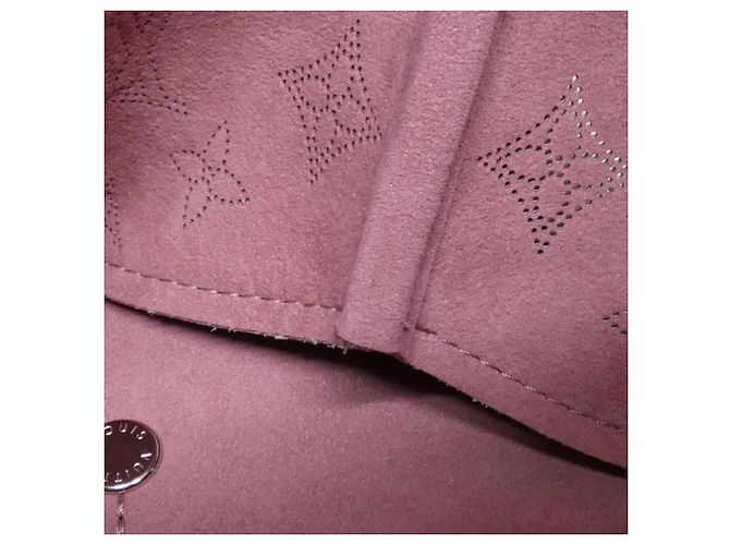 Borsa a tracolla Louis Vuitton Mahina Bella in Lilla Porpora - vista 6