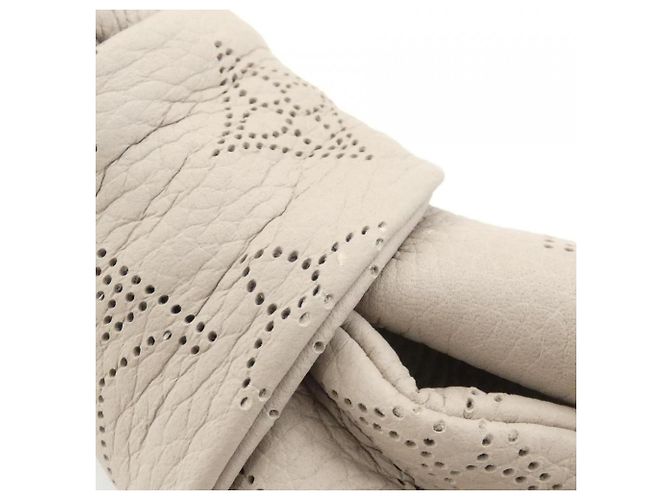 Borsa a spalla Louis Vuitton Mahina White Knot MM M20787 - vista 4