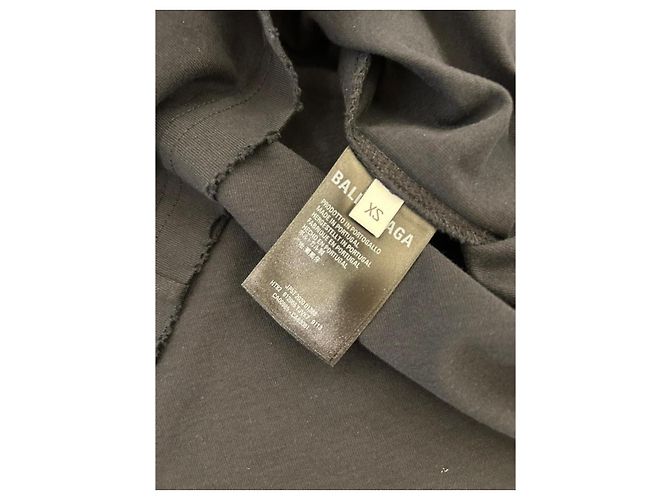 Camiseta Balenciaga Alien Negro - vista 6