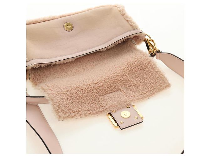 Borsa a tracolla FENDI Mamma Baguette Mouton Beige Gold Auth 187191SAV D'oro - vista 18