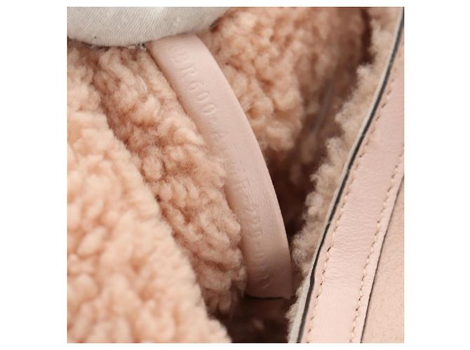 Borsa a tracolla FENDI Mamma Baguette Mouton Beige Gold Auth 187191SAV D'oro - vista 24