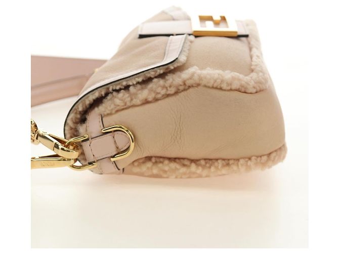 Borsa a tracolla FENDI Mamma Baguette Mouton Beige Gold Auth 187191SAV D'oro - vista 4