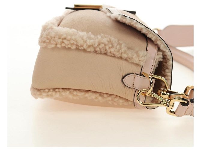 Borsa a tracolla FENDI Mamma Baguette Mouton Beige Gold Auth 187191SAV D'oro - vista 5