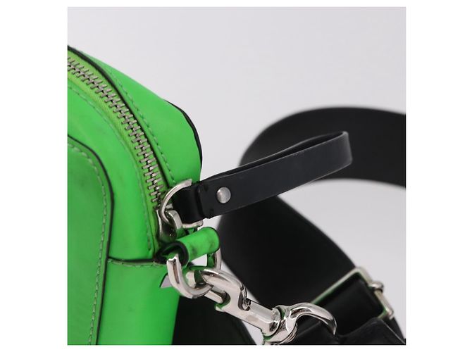 Borsa a tracolla VALENTINO in pelle verde argento Auth bs35697 - vista 10