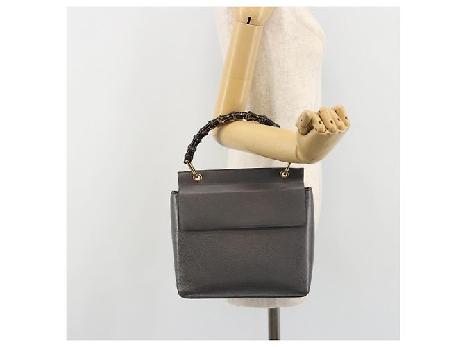Borsa a mano GUCCI Bamboo in pelle nera e oro 001 3444 1887 Auth 187814 Nero D'oro - vista 24