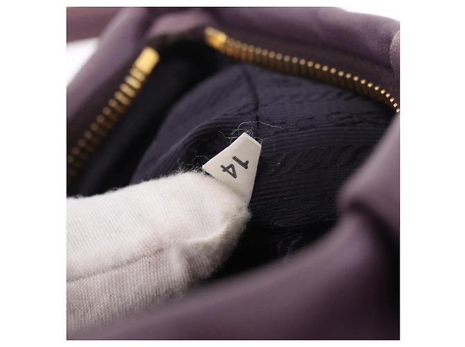 PRADA Pouch Accessori in Pelle Viola Oro Auth 189372A D'oro Porpora - vista 20