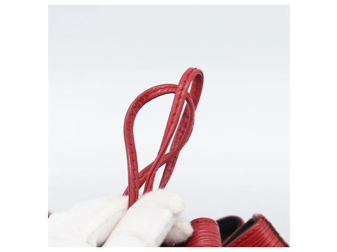 Borsa a Spalla LOUIS VUITTON Epi Petit Noe Rosso M44107 LV Auth ka4880 - vista 10
