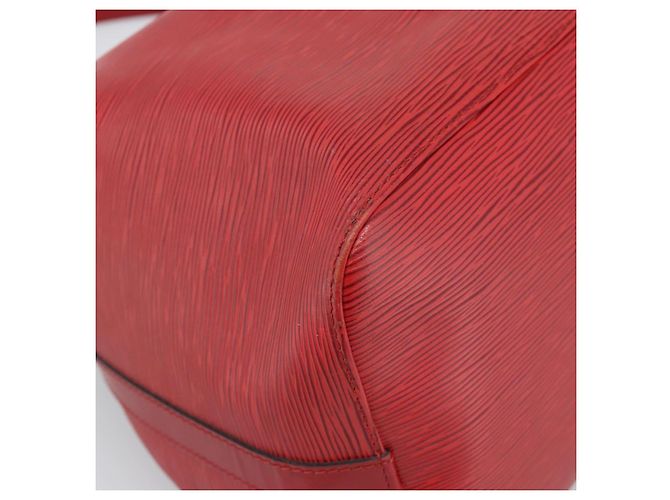 Borsa a Spalla LOUIS VUITTON Epi Petit Noe Rosso M44107 LV Auth ka4880 - vista 14