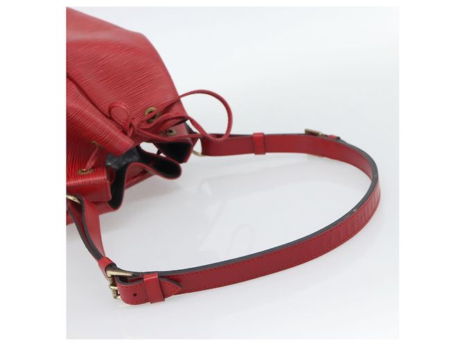 Borsa a Spalla LOUIS VUITTON Epi Petit Noe Rosso M44107 LV Auth ka4880 - vista 7