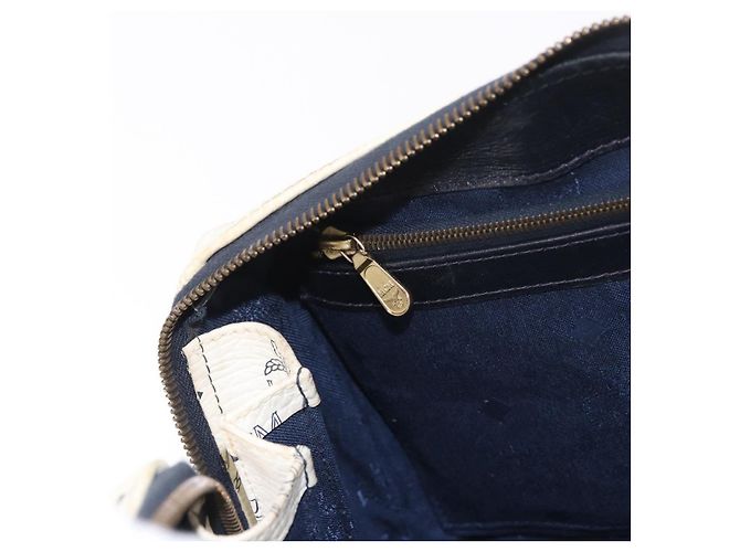 Borsa Boston MCM in PVC e pelle White Gold Auth 187279 Bianco D'oro - vista 23