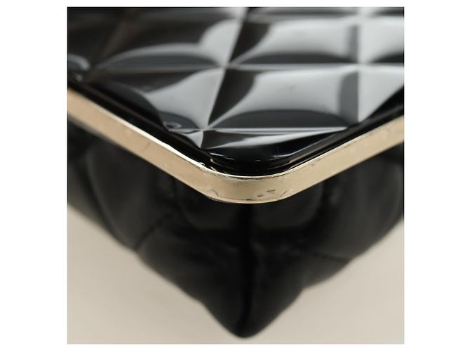 Borsa a Spalla CHANEL Chain Matelasse in Pelle di Agnello Nera e Oro CC Auth 187603SAM Nero D'oro - vista 13