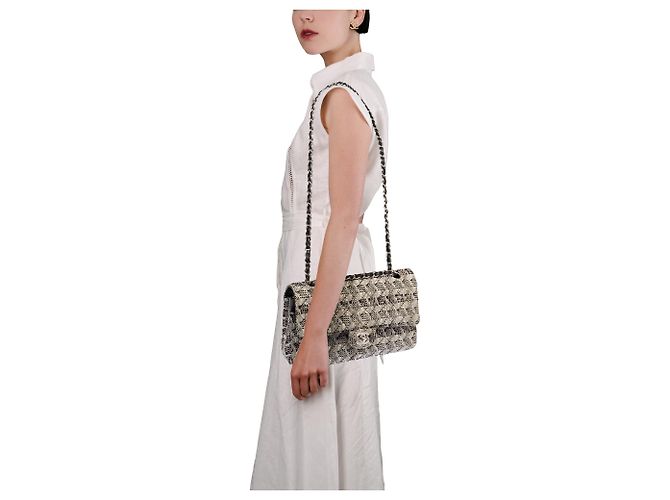 CHANEL Timeless/Classique Tweed Tasche Weiß - 103675 - Ansicht 11