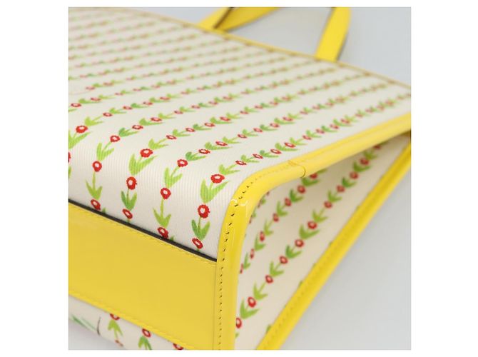 Borsa GUCCI per bambini Yuko Higuchi in tela gialla 605614 Auth 188912M Giallo - vista 12