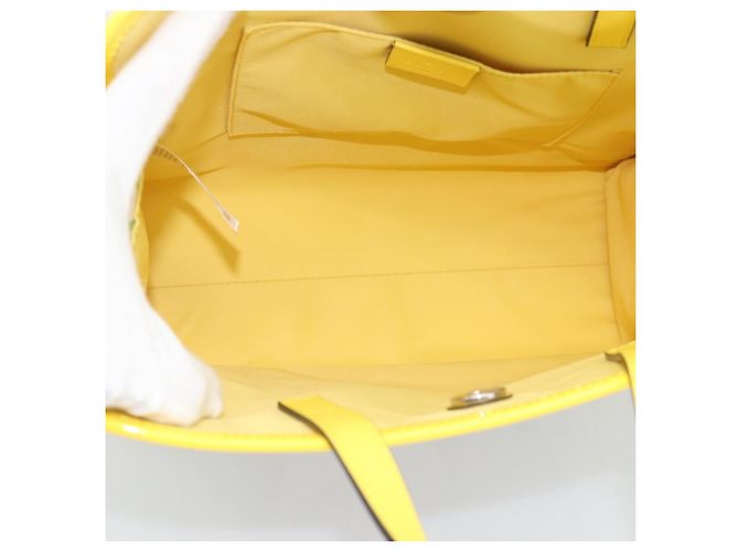 Borsa GUCCI per bambini Yuko Higuchi in tela gialla 605614 Auth 188912M Giallo - vista 17