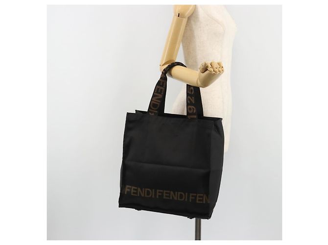 Borsa FENDI in tela nera e oro Auth 188494A Nero D'oro - vista 19