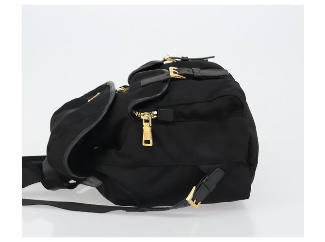 Zaino PRADA Nylon Nero Oro Auth yk20532SAV D'oro - vista 5