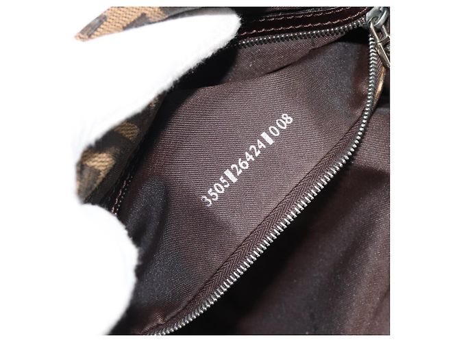 FENDI Zucca Canvas Mamma Baguette Shoulder Bag Black Brown Auth 187283V Marrone Nero - vue 21
