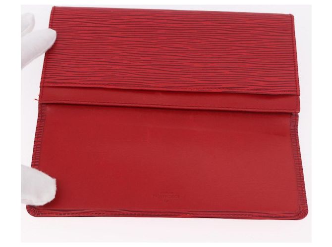 LOUIS VUITTON Epi Wallet 2 Set Red LV Auth 187468A Rosso - vista 12