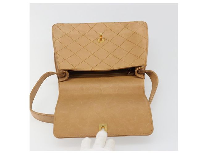 CHANEL Matelasse Shoulder Bag Lamb Skin Beige Gold CC Auth 187187 D'oro - vista 16