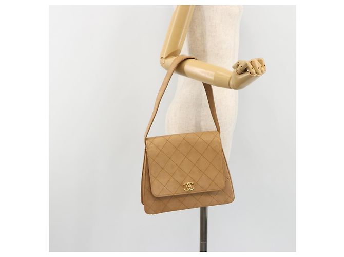 CHANEL Matelasse Shoulder Bag Lamb Skin Beige Gold CC Auth 187187 D'oro - vista 26